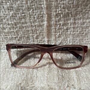 Authentic CHANEL crystal pink glasses with quilted temples 3325 c.1533